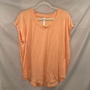 Athleta Cloudlight Stratus Tee in Orange